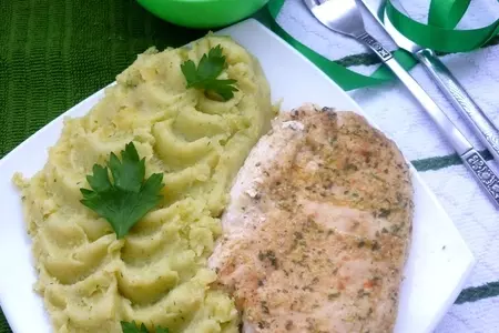 Картофельно-броккольное пюре с васаби для нежной курочки с чесноком: шаг 8