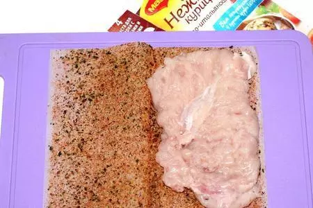 Жареная пекинская капуста с помидорами и с куриной грудкой: шаг 6
