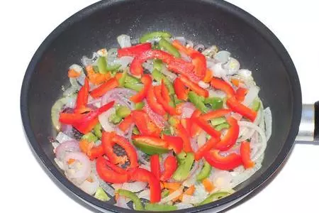 Овощное рагу с нежной курочкой: шаг 2