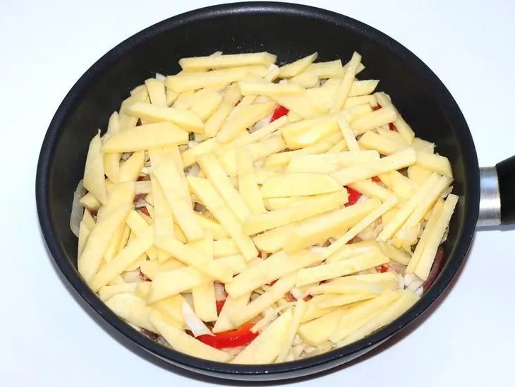Овощное рагу с нежной курочкой: шаг 4