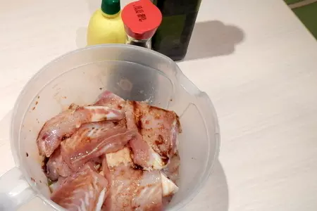 Рыба в соевом маринаде с хрустящей корочкой: шаг 3