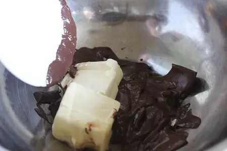 Шоколадный фондан в мультипечи: шаг 2