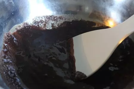 Шоколадный фондан в мультипечи: шаг 3