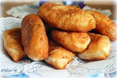 Пирожки с гречкой, беконом и яйцом: шаг 12