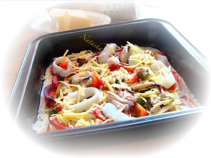 "пицца" с морепродуктами.: шаг 2