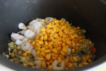Рис с овощами и креветками (в мультиварке): шаг 6