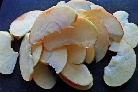  пирог "яблоки в сметанной заливке": шаг 4