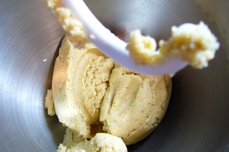 Творожно-миндальный пирог со штрейзелем: шаг 2