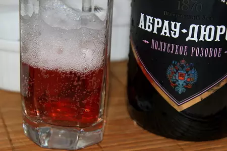 Желе из розового шампанского с виноградом.: шаг 3