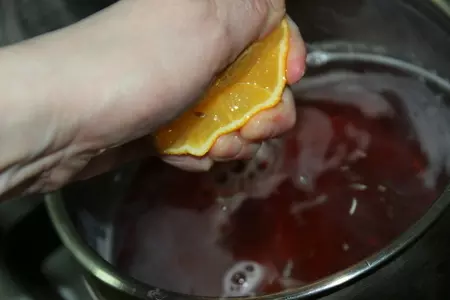 Желе из розового шампанского с виноградом.: шаг 5