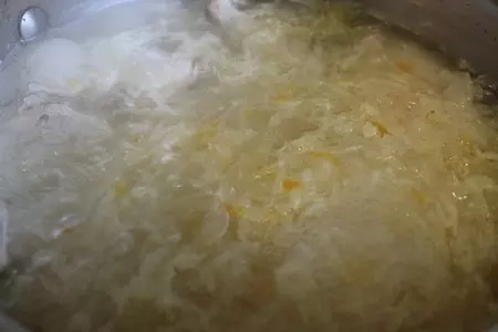 Деревенские кислые щи с гречневой кашей: шаг 1