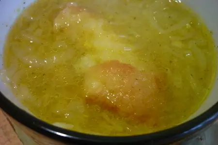 Луковый суп по-нормандски: шаг 4