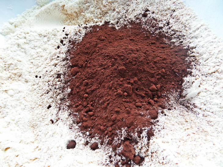 Шоколадно-гречневые кексы с зефирным верхом: шаг 4