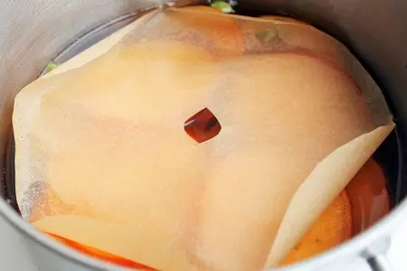 Пряный пирог с хурмой: шаг 3