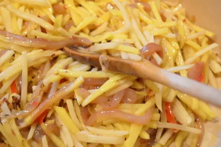 Картофельные мини-кугели с кальмарами: шаг 5