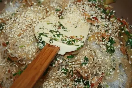 Фунчеза с курицей и овощами в тайском стиле: шаг 8