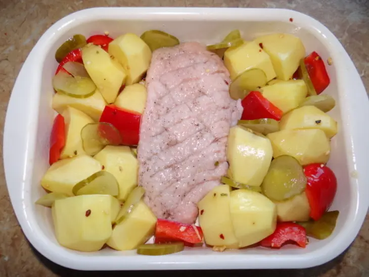 Утиная грудка, запеченная с овощами в собственном соку: шаг 3