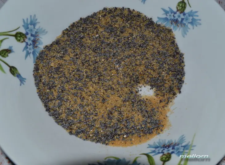 Слойки карамельные с сахаром и абрикосовым джемом: шаг 1