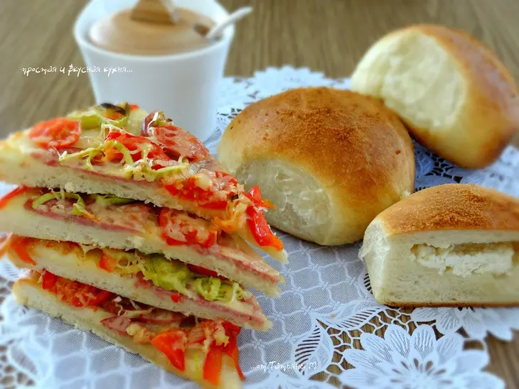 Пышки с творогом и колбасная пицца с овощами: шаг 8