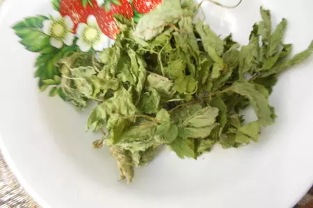 Суп с домашней лапшой и снытью: шаг 4