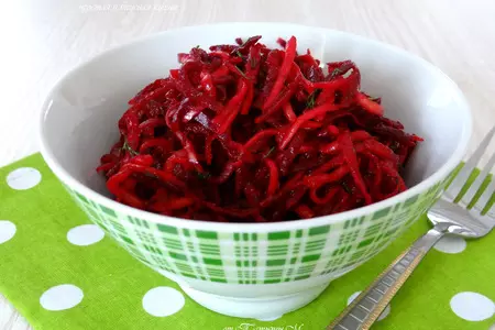 Салат из сырой свеклы и манго: шаг 4