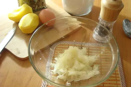 Драники картофельные.завтрак.: шаг 2