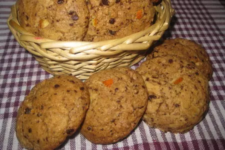 Американское шоколадное печенье с цукатами: шаг 8