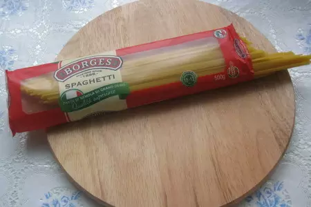 Паста со сливочным соусом и красной икрой: шаг 3
