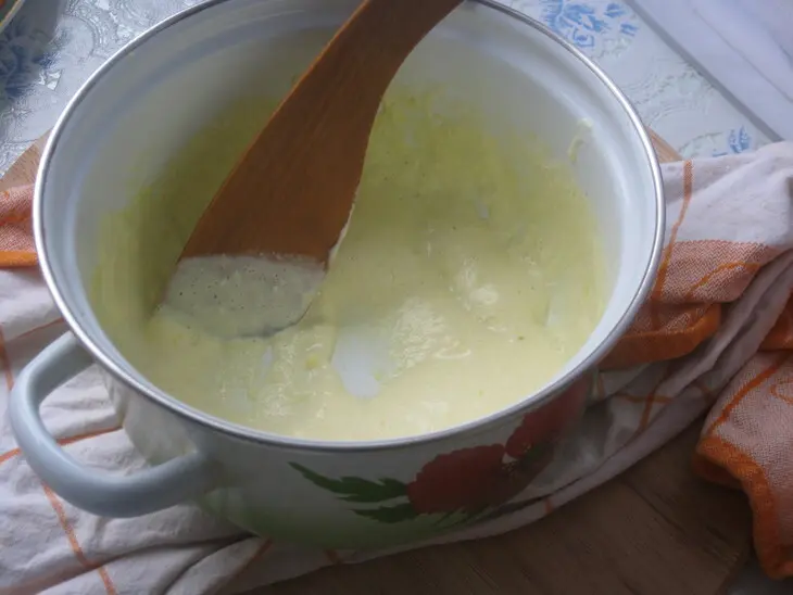 Паста со сливочным соусом и красной икрой: шаг 6