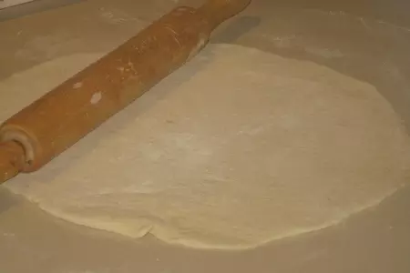 Быстрая пицца на бездрожжевом тесте.: шаг 4