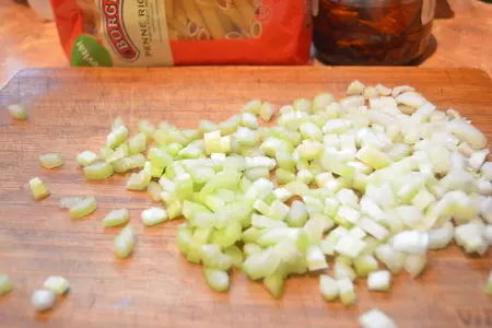 Паста  с томатным соусом и морепродуктами: шаг 2