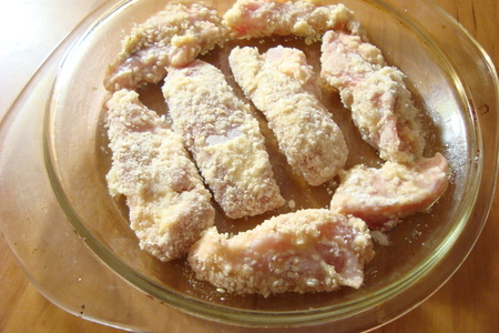 Куриные палочки с медово-горчично-майонезным соусом.: шаг 6