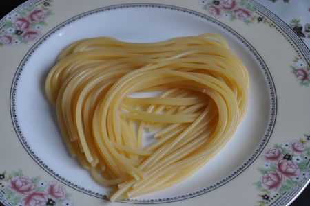 Спагетти “te adoro”  в сливочно-карамельном крем-соусе с апельсинами и ягодами: шаг 6