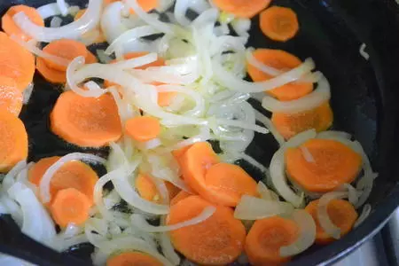 Тушеная фасоль с солеными огурцами: шаг 3