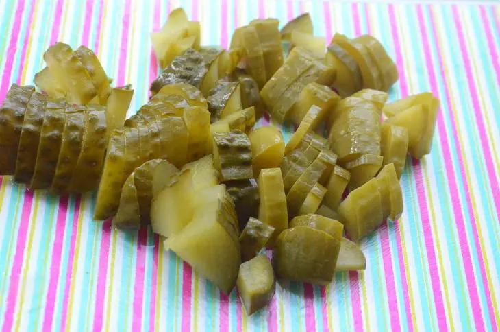 Тушеная фасоль с солеными огурцами: шаг 4
