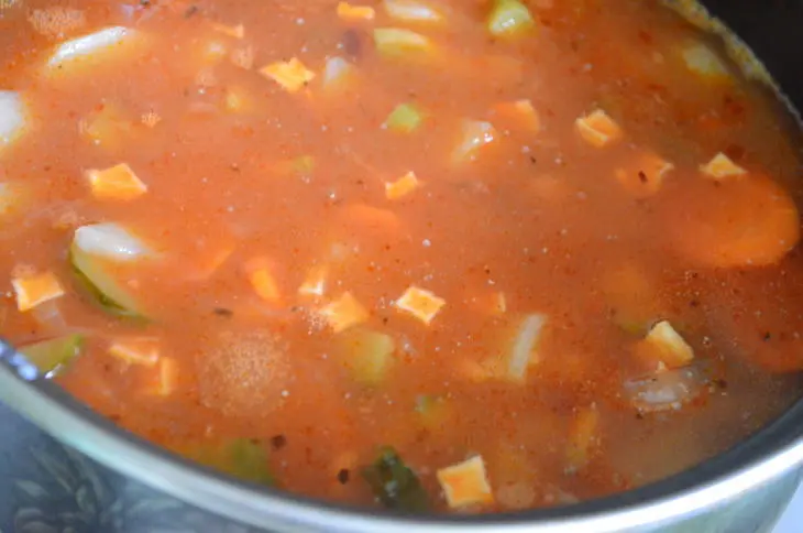Тушеная фасоль с солеными огурцами: шаг 6