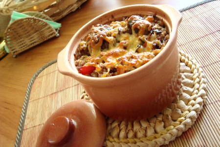 Гречневая каша из горшка с овощами и грибами под сыром.: шаг 6