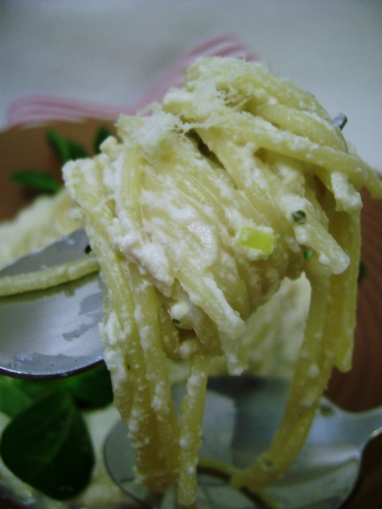  спагетти в курином соусе alla biancaneve (белоснежка).: шаг 8