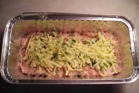 Рулет из индюка с сыром: шаг 4