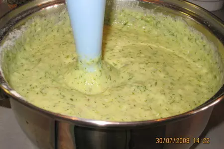 Оладьи кабачковые с сыром: шаг 4