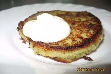 Оладьи кабачковые с сыром: шаг 7