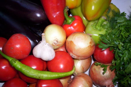 Консервированные овощи для " мусака екатерининская ": шаг 1