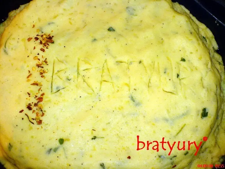 Запеканка картофельная с колбасками домашними. убаюкивающий позитивный рецепт: шаг 4