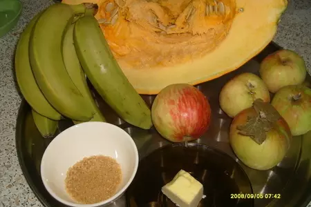 Тыква запеченная с фруктами.: шаг 1