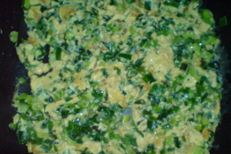 Пирожки с зелёным луком и яйцами: шаг 6
