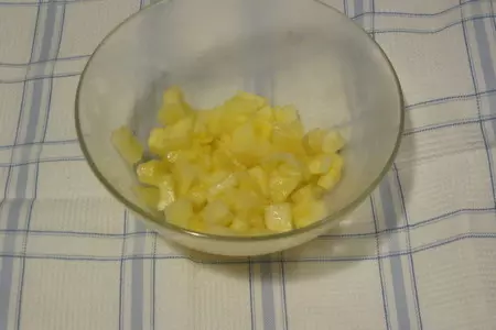 Жёлтый салат: шаг 2
