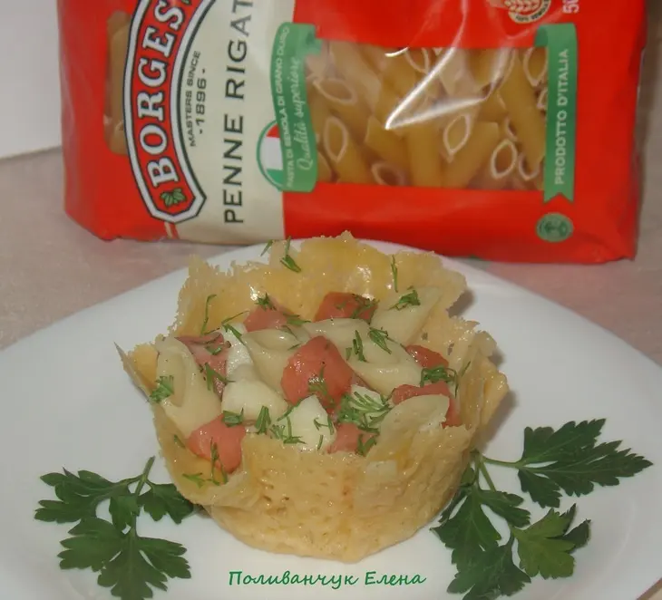 Салат “миланский” с penne rigate, яблоком и копченой рыбой.: шаг 7