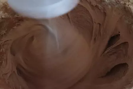 Шоколадные шкатулки ко дню святого валентина «love is…»: шаг 3
