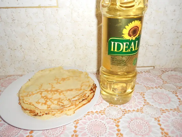 Блинные рулетики с мясной начинкой: шаг 3