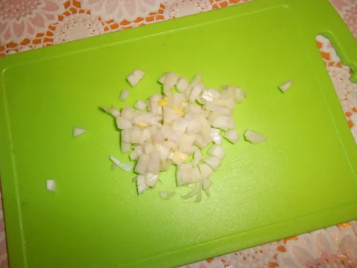 Блинные рулетики с мясной начинкой: шаг 4